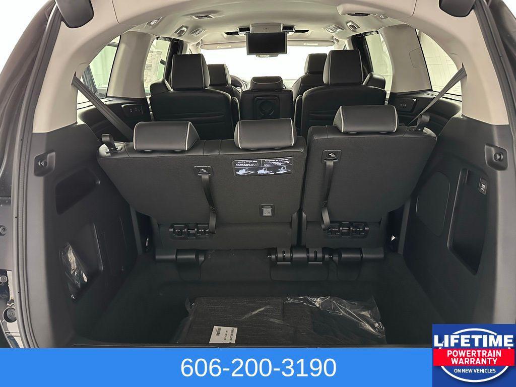 new 2026 Honda Odyssey car, priced at $46,990
