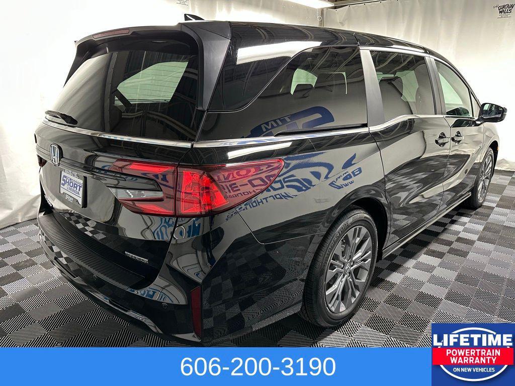 new 2026 Honda Odyssey car, priced at $46,990