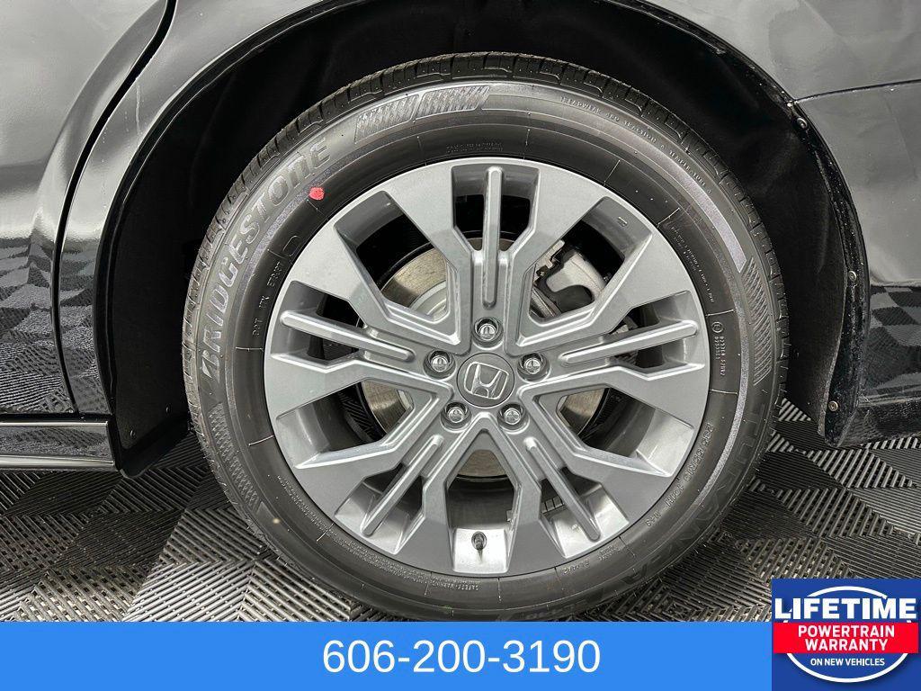 new 2026 Honda Odyssey car, priced at $46,990