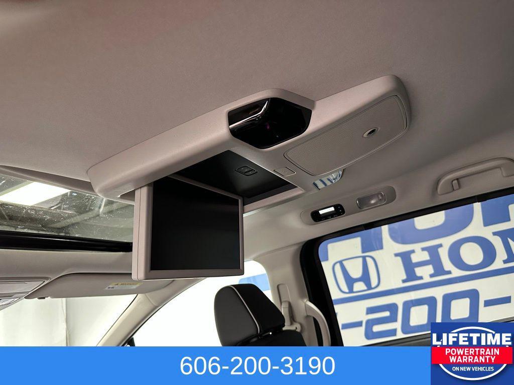 new 2026 Honda Odyssey car, priced at $46,990