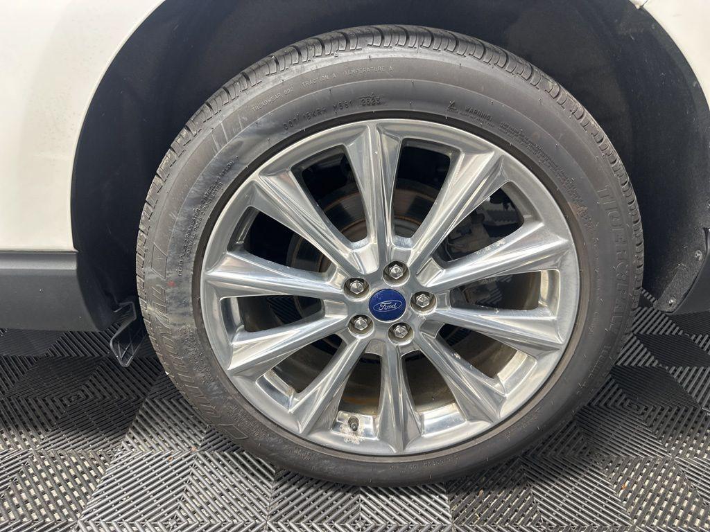 used 2017 Ford Edge car, priced at $14,000