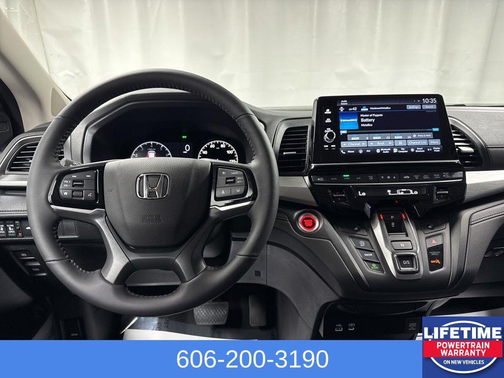 new 2026 Honda Odyssey car, priced at $42,655