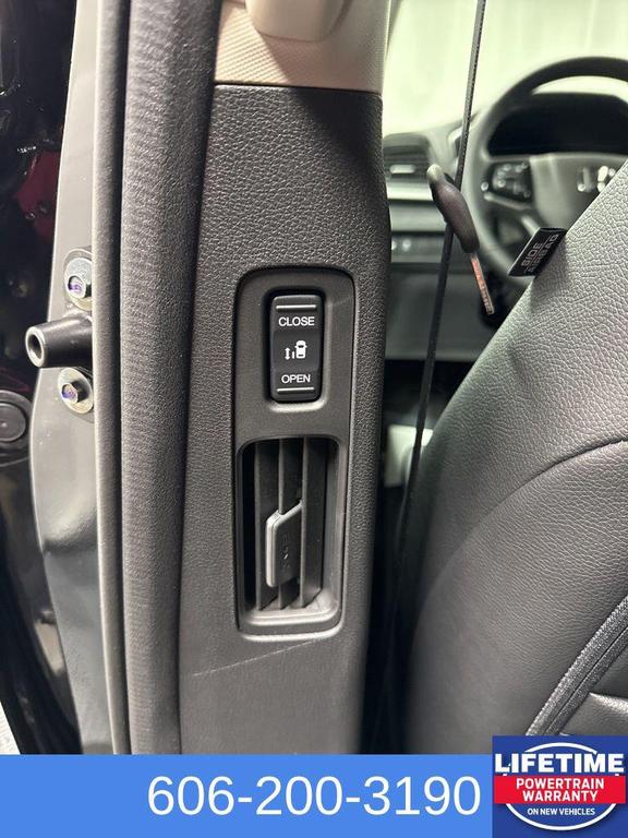 new 2026 Honda Odyssey car, priced at $42,655