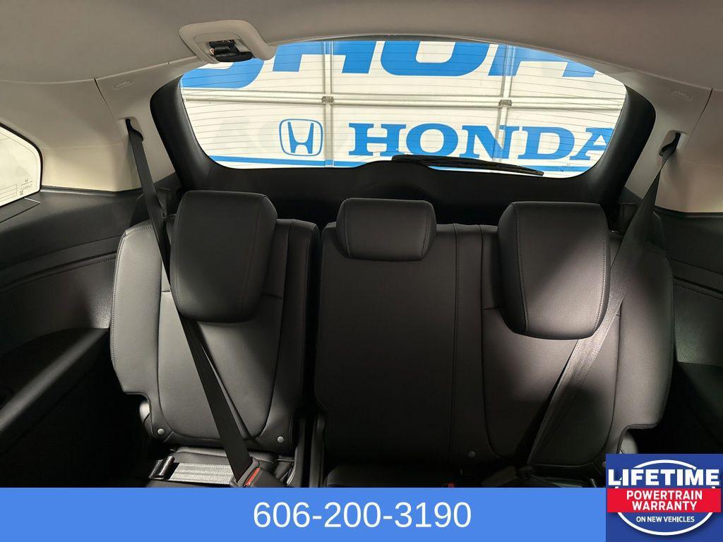 new 2026 Honda Odyssey car, priced at $42,655