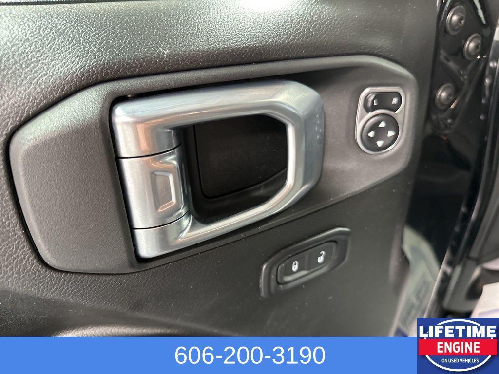 used 2024 Jeep Wrangler car, priced at $33,300