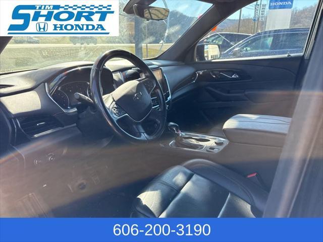 used 2022 Chevrolet Traverse car, priced at $30,000