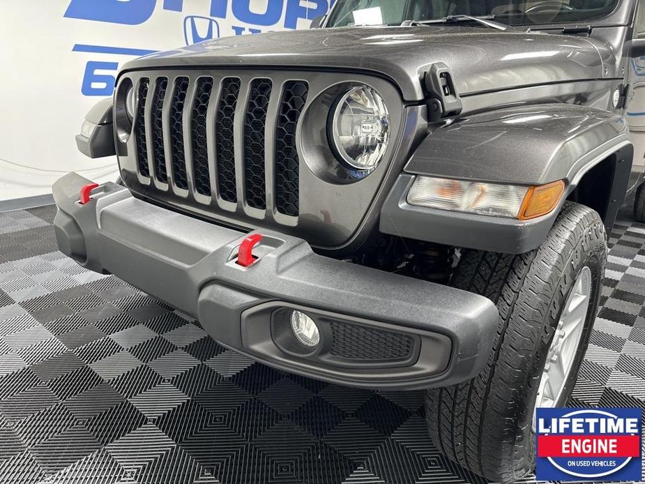 used 2021 Jeep Gladiator car, priced at $31,300