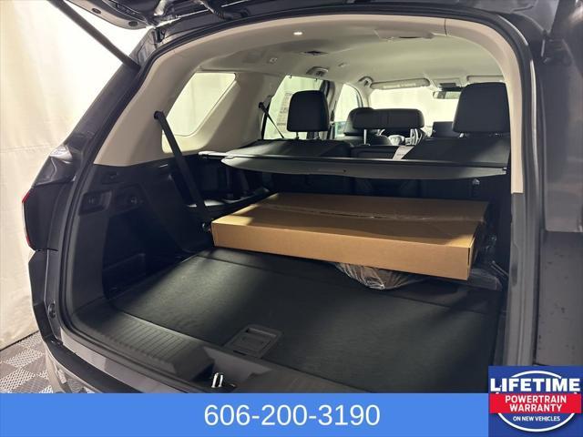 new 2025 Honda Pilot car, priced at $47,780