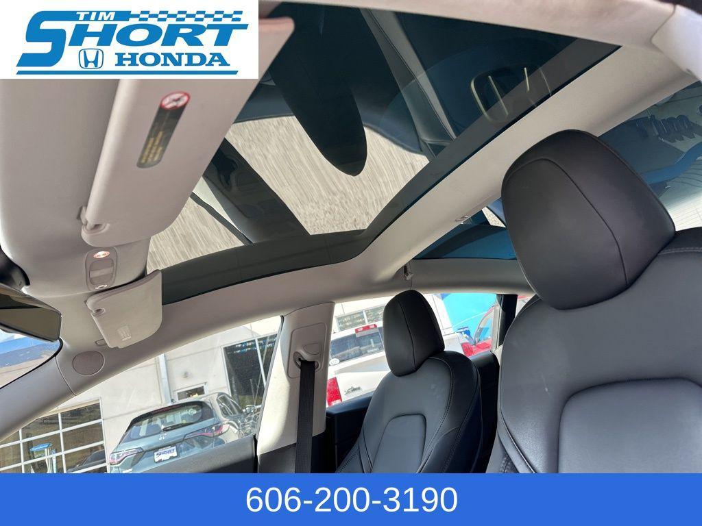 used 2022 Tesla Model 3 car, priced at $27,500