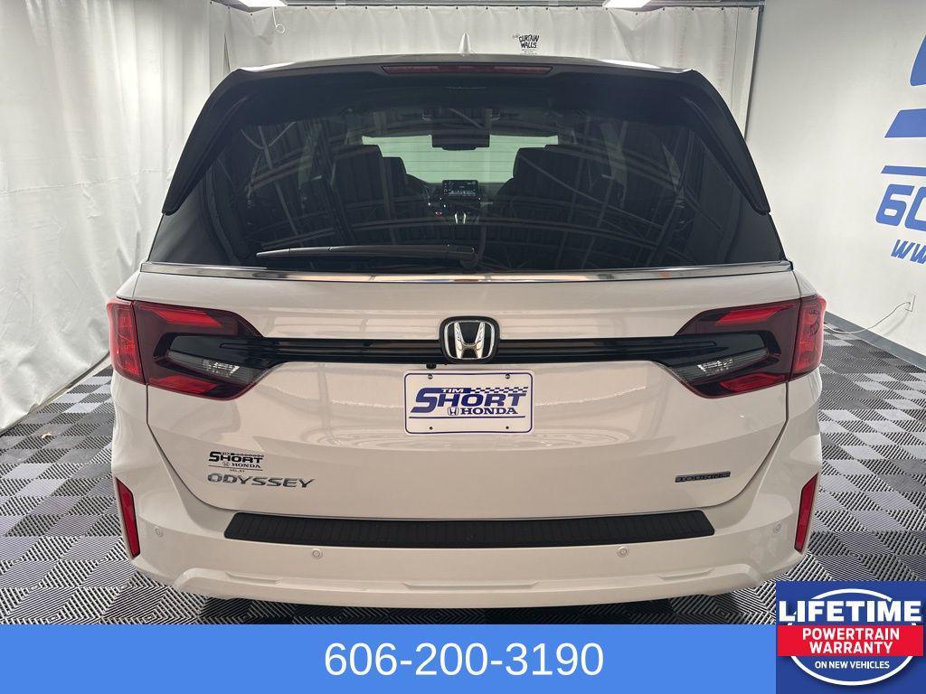 new 2026 Honda Odyssey car, priced at $48,445