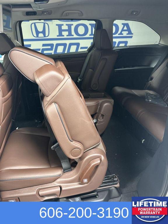 new 2026 Honda Odyssey car, priced at $48,445