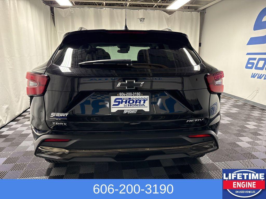 used 2025 Chevrolet Trax car, priced at $25,700