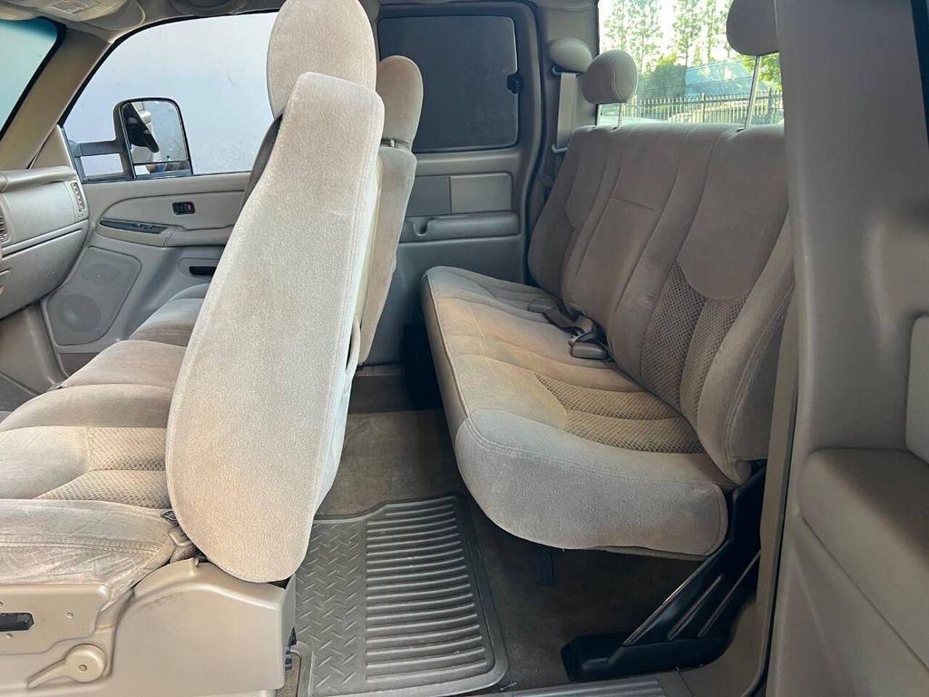 used 2004 Chevrolet Silverado 2500 car, priced at $11,995