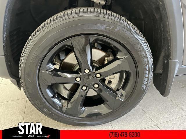 used 2024 Jeep Grand Cherokee L car, priced at $35,999