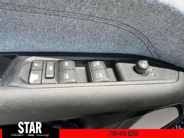 used 2022 Jeep Compass car, priced at $21,488