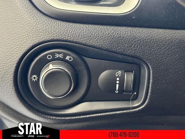 used 2020 Jeep Renegade car, priced at $16,888