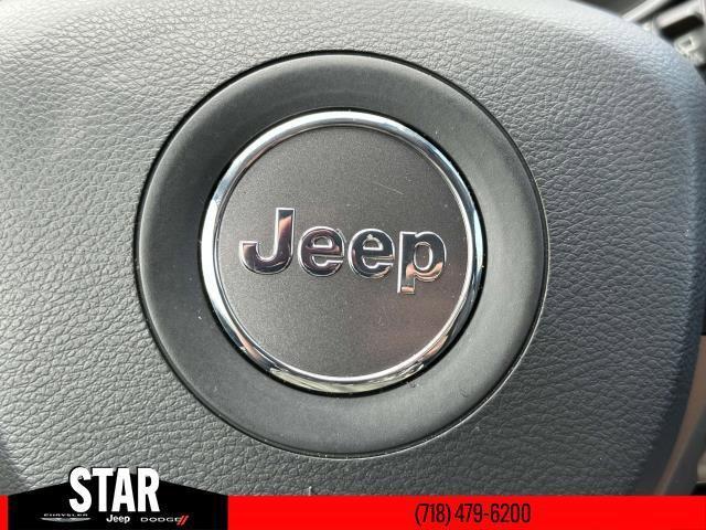 used 2021 Jeep Cherokee car
