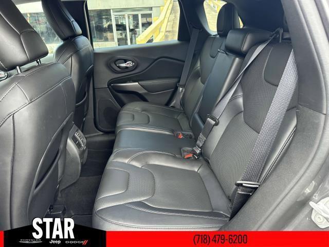used 2021 Jeep Cherokee car