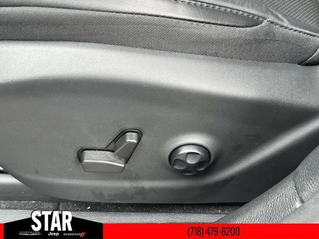 used 2021 Jeep Cherokee car
