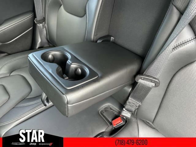 used 2021 Jeep Cherokee car