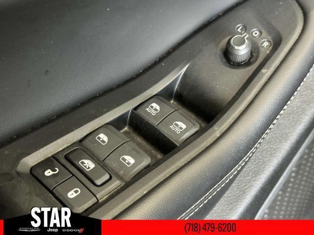 new 2024 Jeep Grand Cherokee car, priced at $42,425
