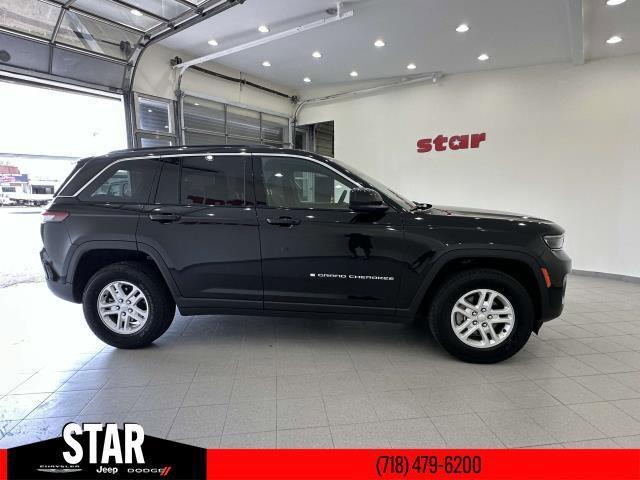 new 2024 Jeep Grand Cherokee car, priced at $42,425