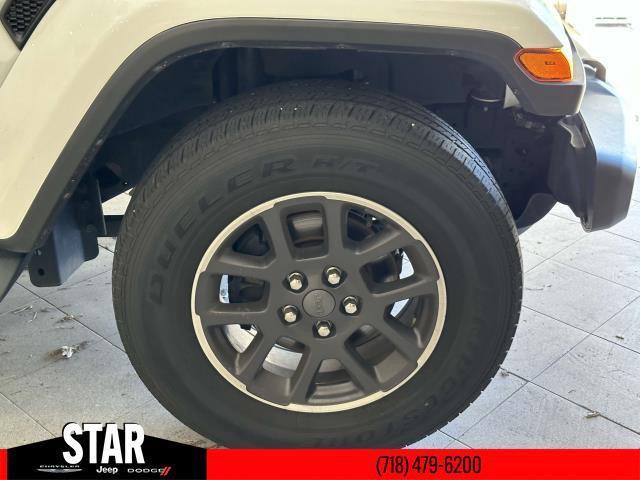 used 2022 Jeep Gladiator car, priced at $33,488