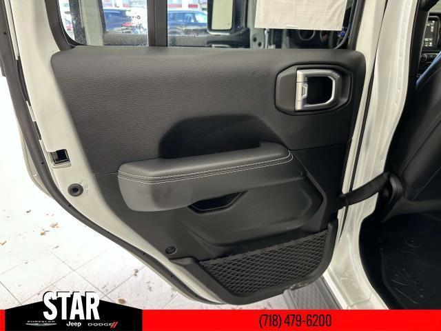 used 2022 Jeep Gladiator car, priced at $33,488