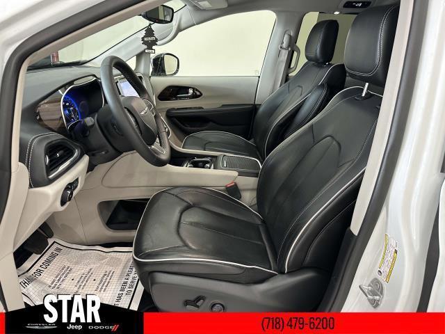 new 2023 Chrysler Pacifica car, priced at $35,888
