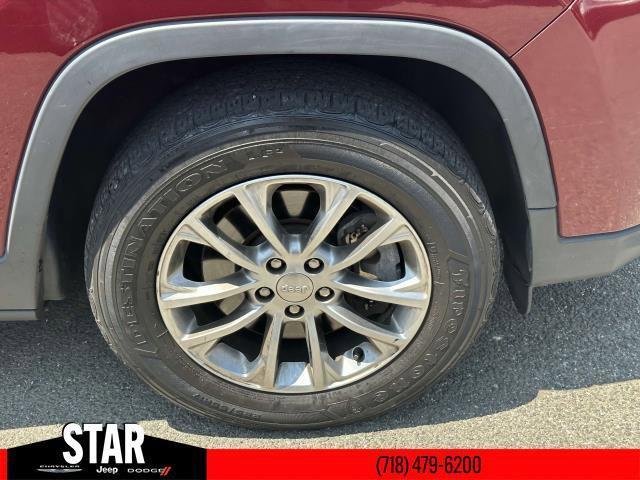 used 2019 Jeep Cherokee car, priced at $16,990