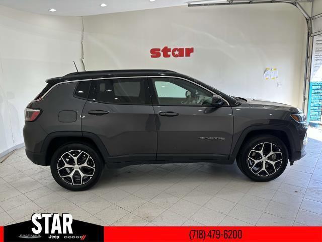 new 2024 Jeep Compass car, priced at $30,990
