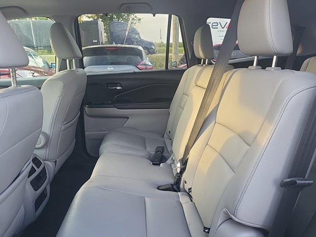 used 2022 Honda Pilot car, priced at $31,145