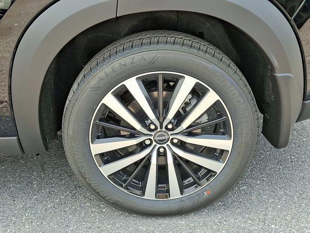 new 2025 Nissan Pathfinder car, priced at $50,162