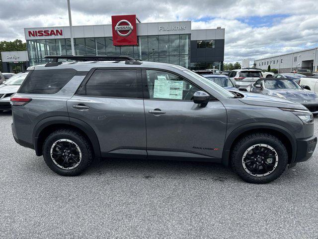 new 2024 Nissan Pathfinder car, priced at $42,800