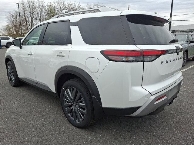 new 2025 Nissan Pathfinder car, priced at $47,744