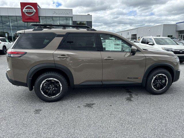 new 2024 Nissan Pathfinder car, priced at $42,800