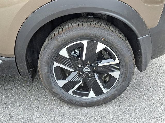 new 2025 Nissan Kicks car, priced at $26,431