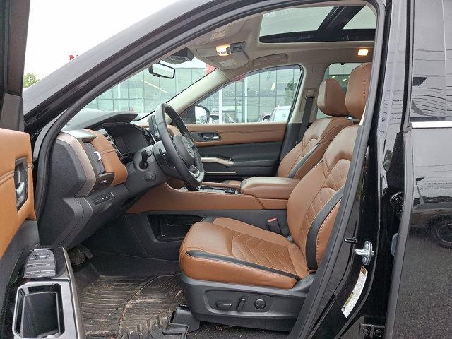 used 2023 Nissan Pathfinder car, priced at $39,998