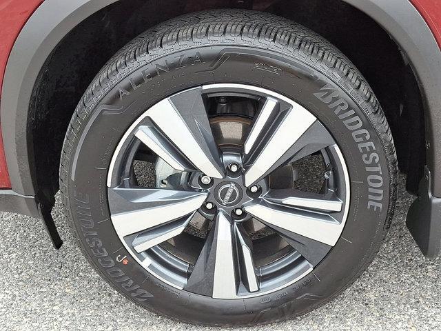 used 2024 Nissan Rogue car, priced at $32,299