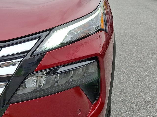 used 2024 Nissan Rogue car, priced at $32,299