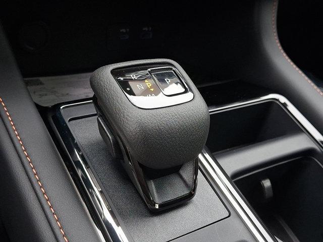 new 2025 Nissan Pathfinder car, priced at $43,678