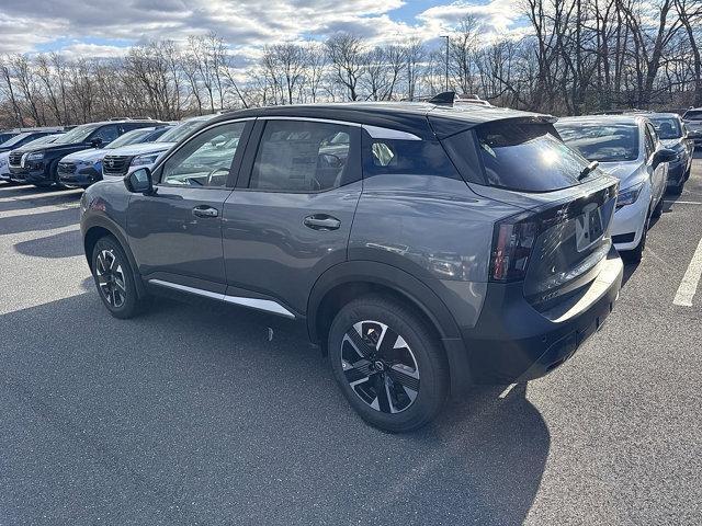 new 2025 Nissan Kicks car, priced at $26,250