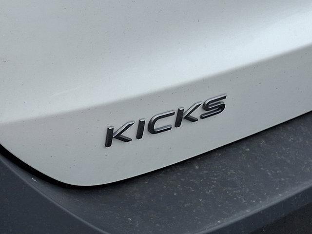 new 2025 Nissan Kicks car, priced at $27,153