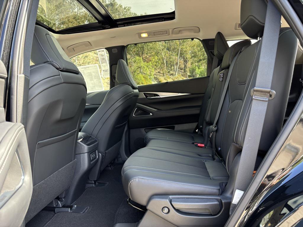 new 2026 INFINITI QX60 car, priced at $59,690