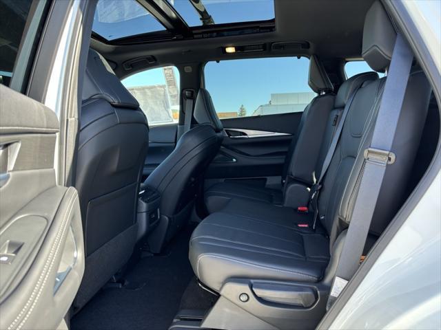 new 2025 INFINITI QX60 car, priced at $60,510