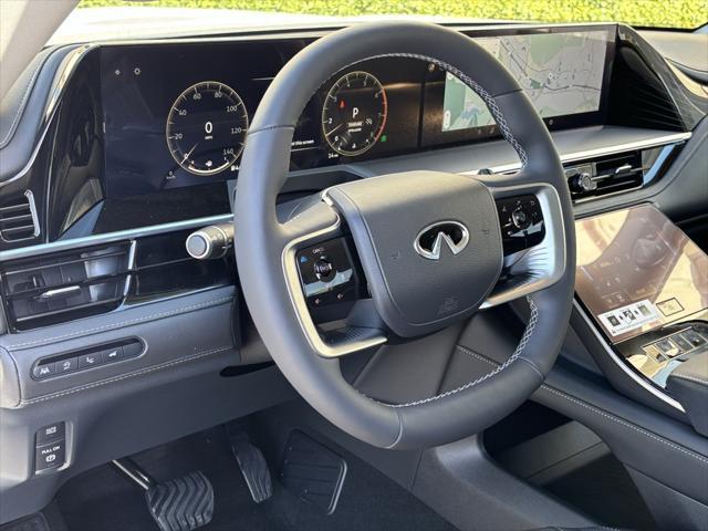 new 2025 INFINITI QX80 car, priced at $92,000