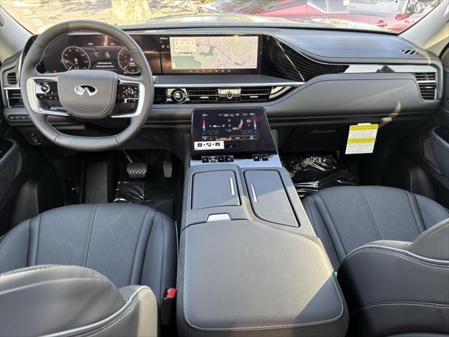 new 2025 INFINITI QX80 car, priced at $101,640