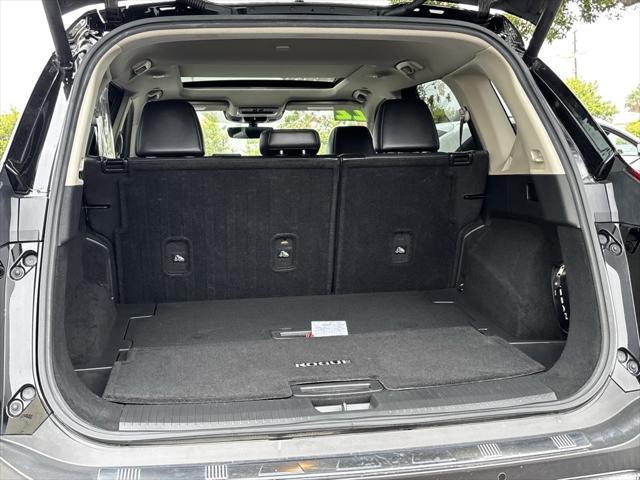 used 2022 Nissan Rogue car, priced at $28,997