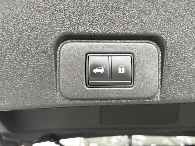 used 2022 Nissan Rogue car, priced at $28,997