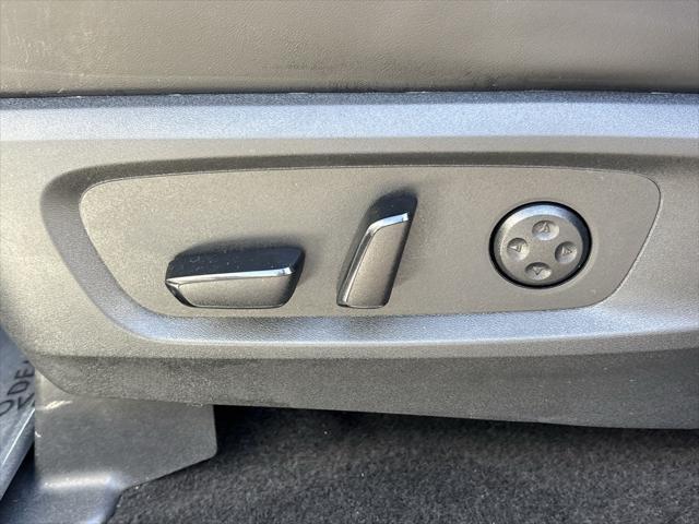 used 2025 INFINITI QX60 car, priced at $49,990